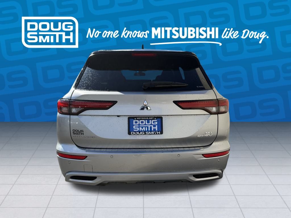 2025 Mitsubishi Outlander PHEV SEL photo 3