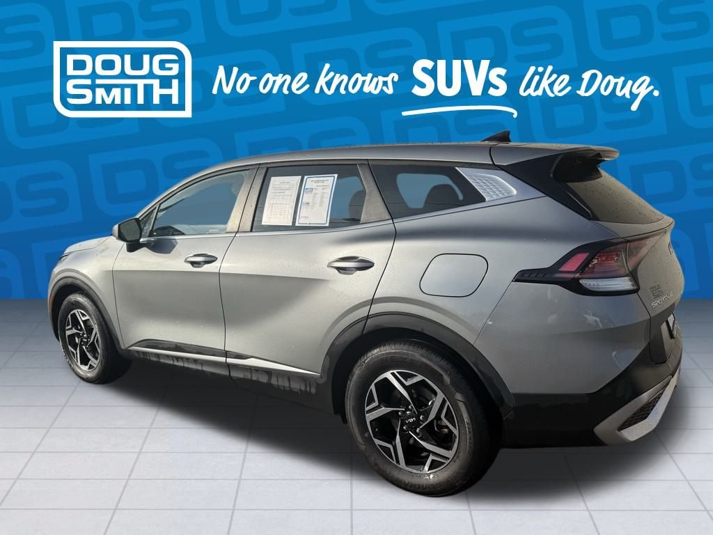 Used 2024 Kia Sportage LX SUV