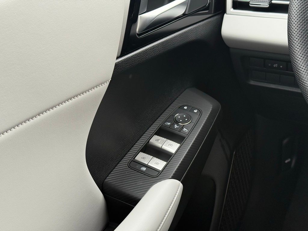 2026 Mitsubishi Outlander SE - Photo 7