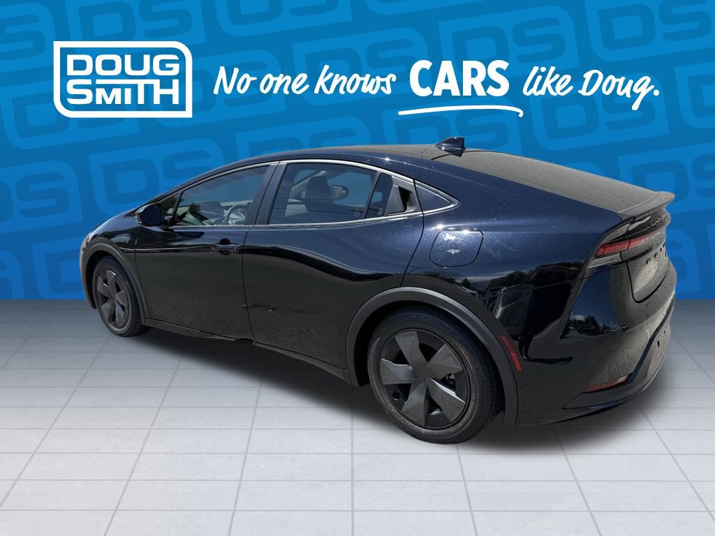 2024 Toyota Prius Limited photo 2