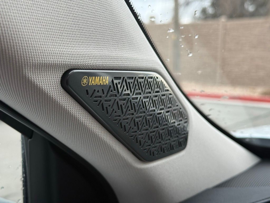 2026 Mitsubishi Outlander SE - Photo 13