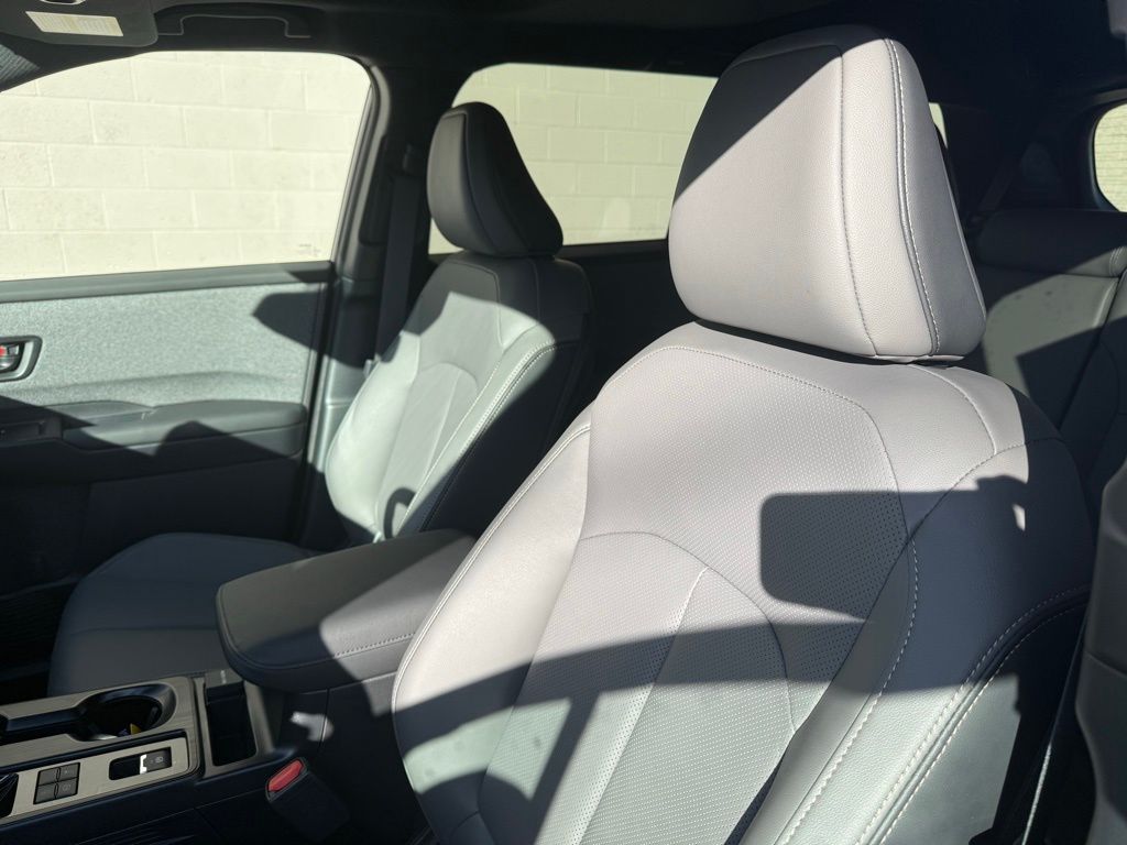 2026 Subaru Outback Limited - Photo 22