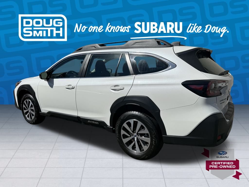 2025 Subaru Outback Base photo 2