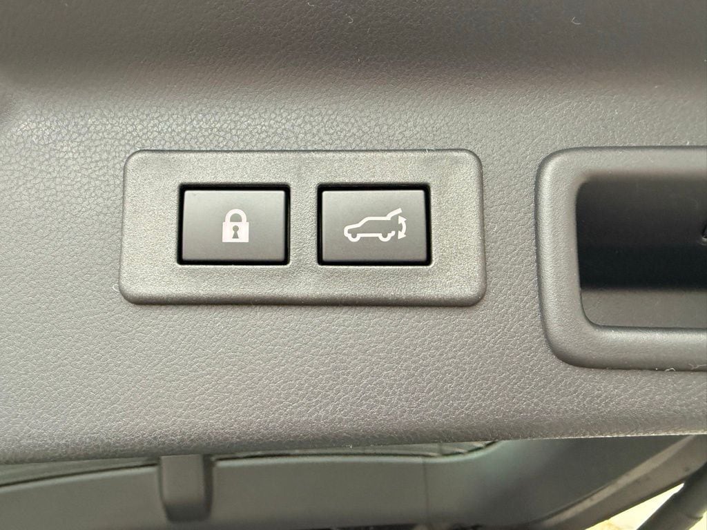 2026 Subaru Forester Touring - Photo 30