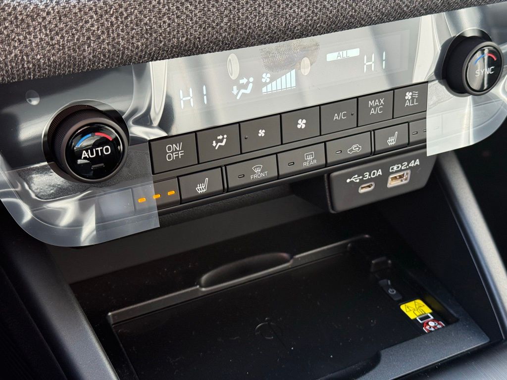 2026 Subaru Outback Limited - Photo 17