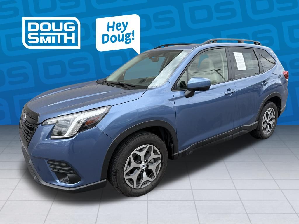 2023 Subaru Forester Premium