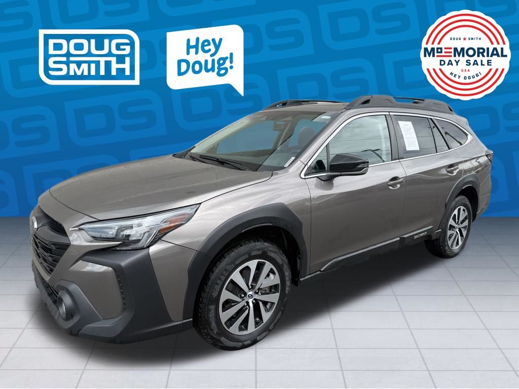 2024 Subaru Outback Premium's photo