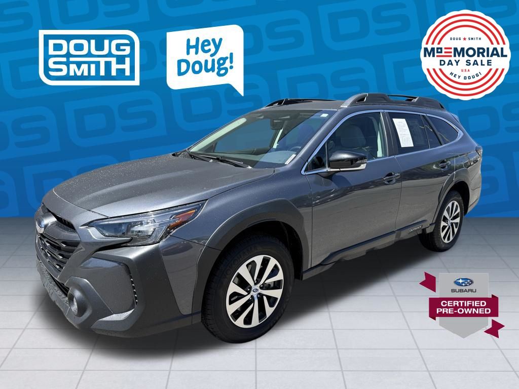 2025 Subaru Outback Premium's photo