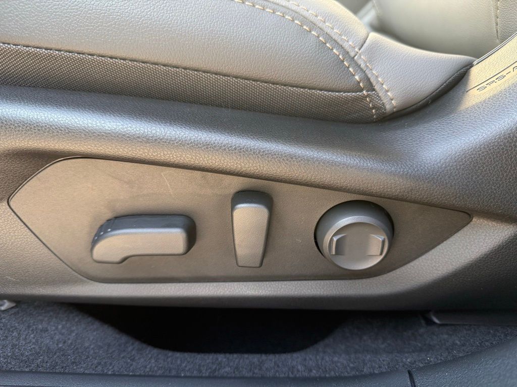 2026 Subaru Outback Limited - Photo 23