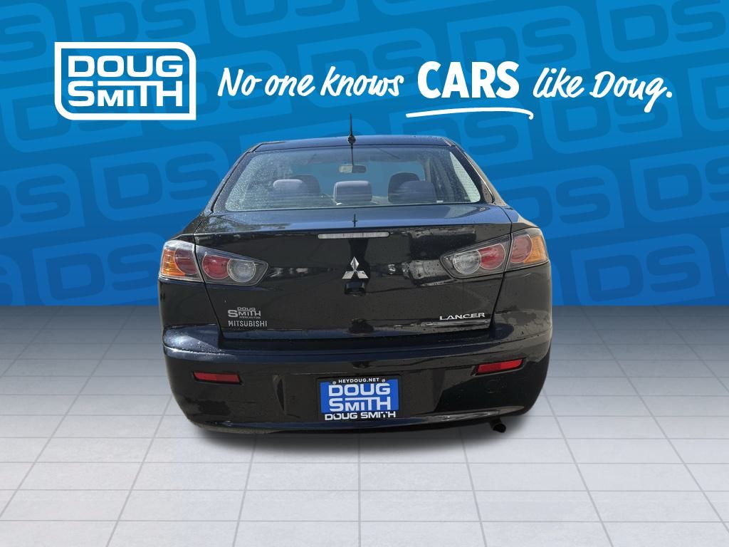 2017 Mitsubishi Lancer photo 3