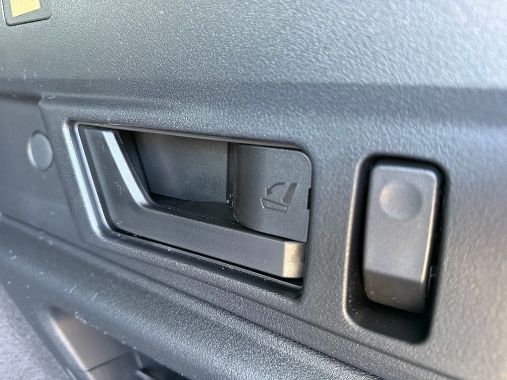 2026 Subaru Outback Limited - Photo 28