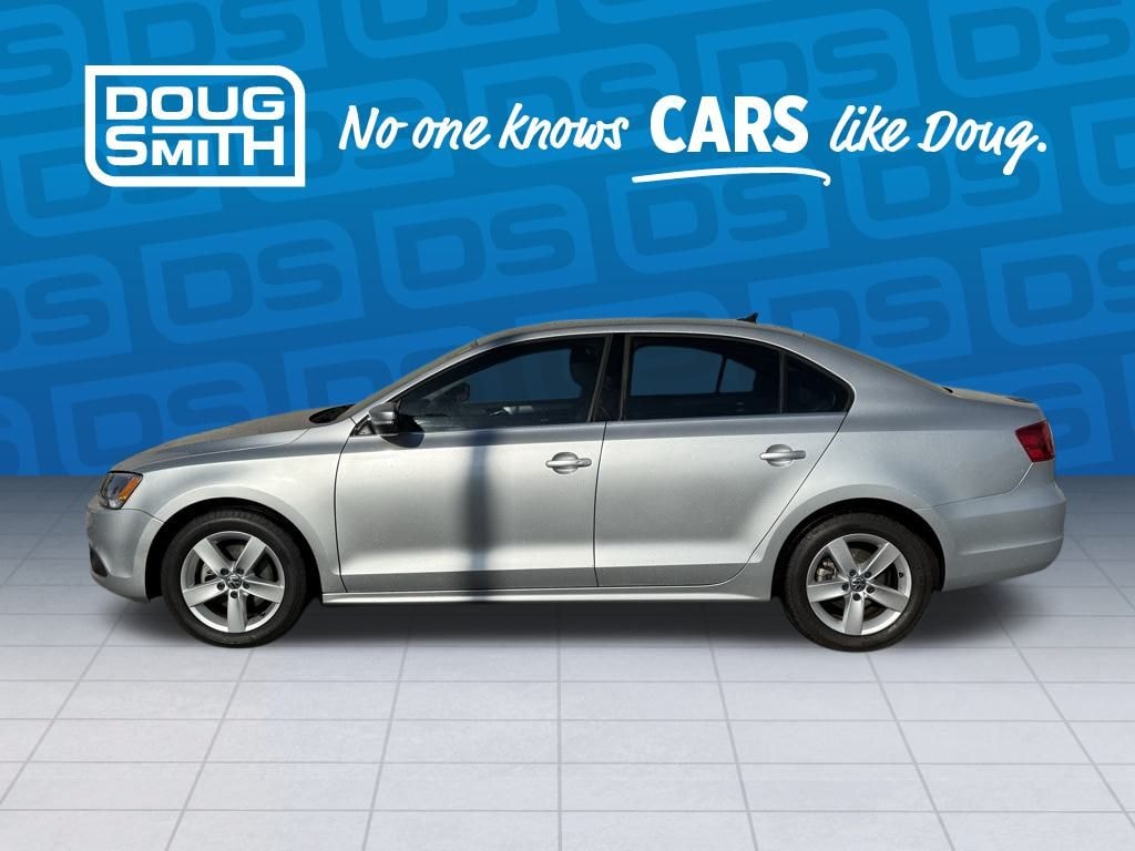 Used 2011 Volkswagen Jetta 2.5L SEL Sedan