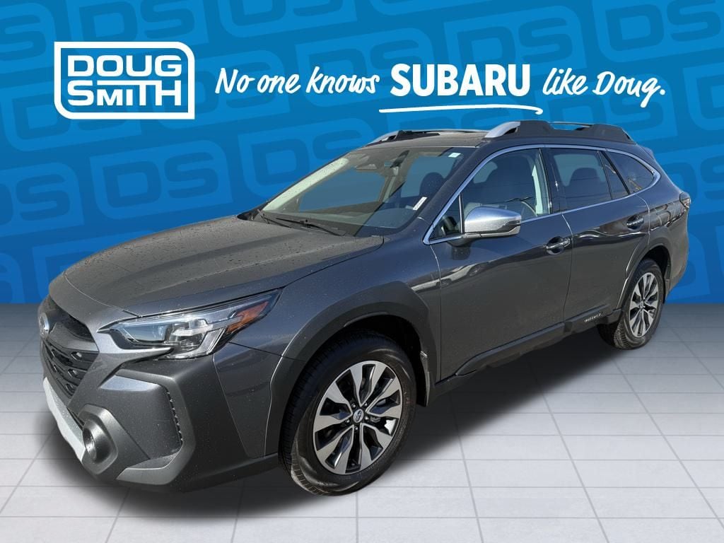 2025 Subaru Outback Touring's photo