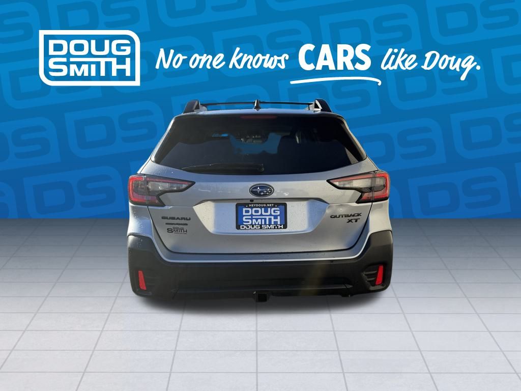 2022 Subaru Outback Onyx Edition XT photo 2