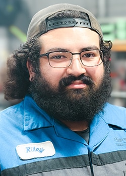 Staff member Riley Guzman-Bertoch from ID_478351