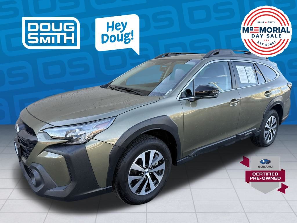 2025 Subaru Outback Premium's photo