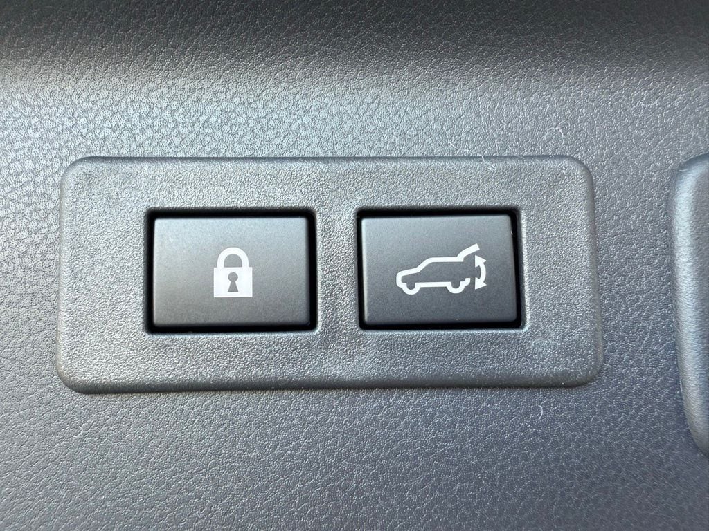 2026 Subaru Forester Limited - Photo 30