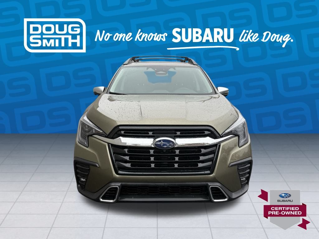 2023 Subaru Ascent Touring photo 3
