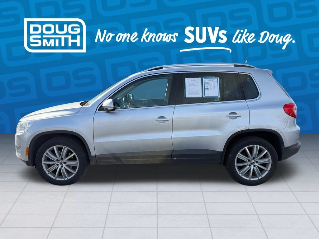 Used 2011 Volkswagen Tiguan SUV