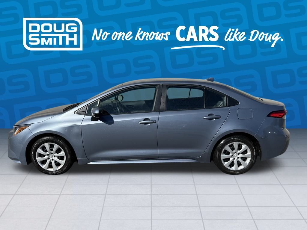 2024 Toyota Corolla LE photo 2