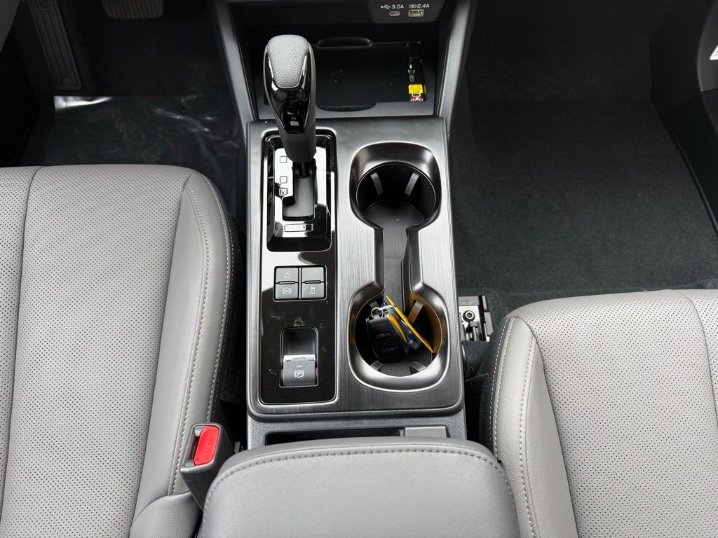 2026 Subaru Outback Limited - Photo 18