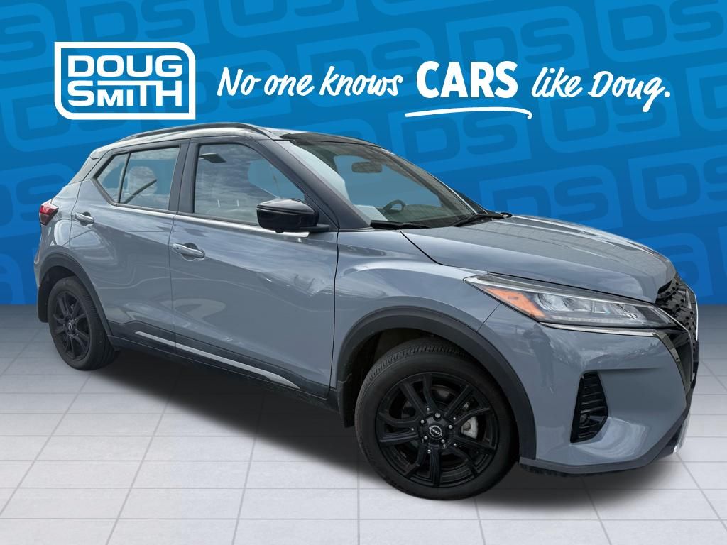 2023 Nissan Kicks SR