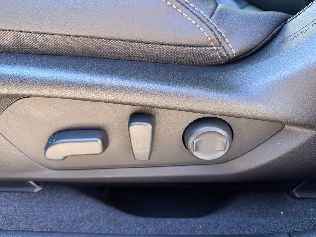 2026 Subaru Outback Limited - Photo 23