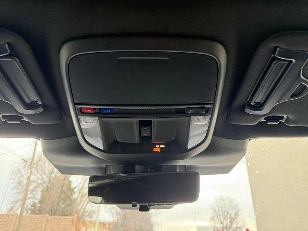 2026 Subaru Forester Touring - Photo 19