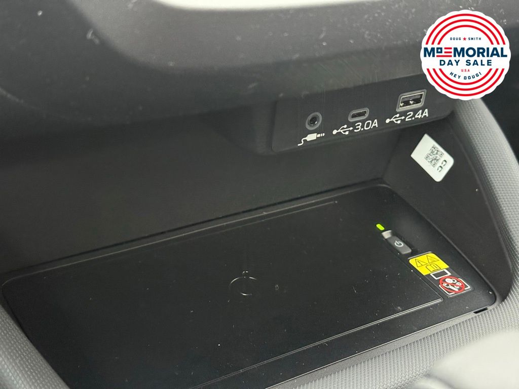 2026 Subaru Forester Touring - Photo 17