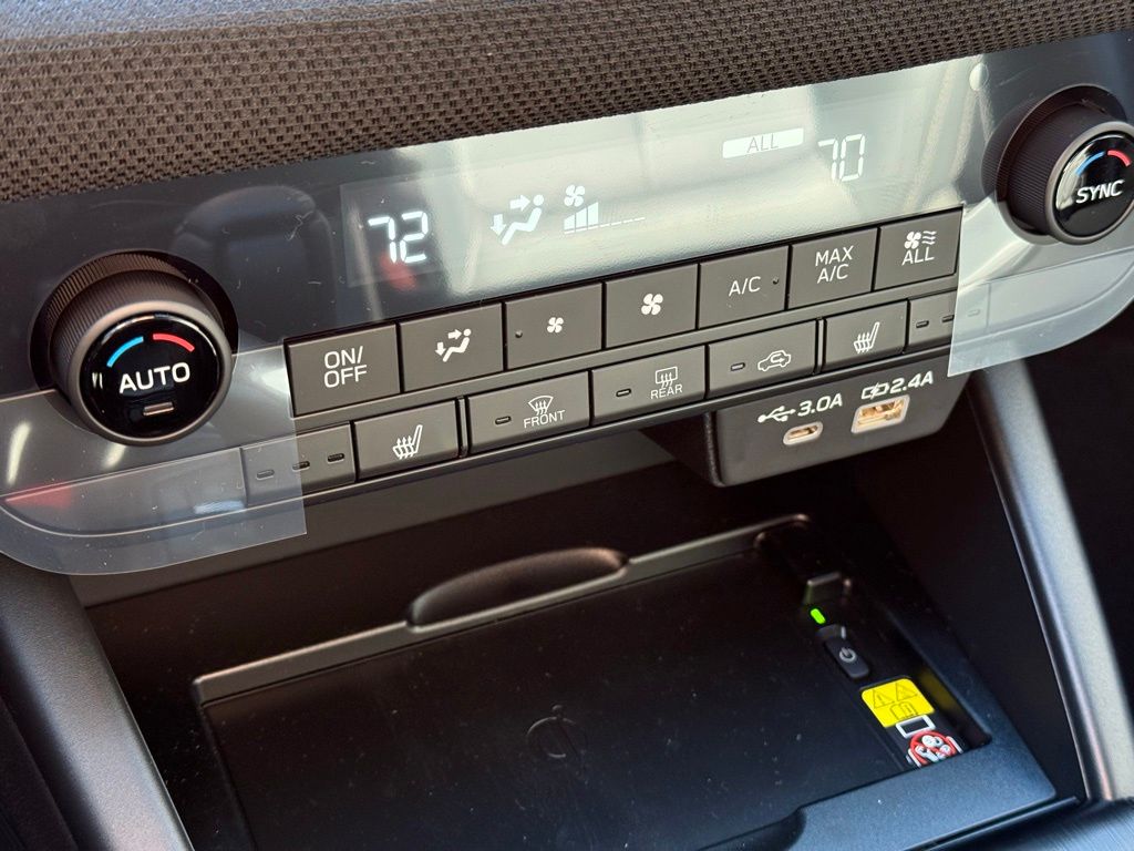 2026 Subaru Outback Limited - Photo 17