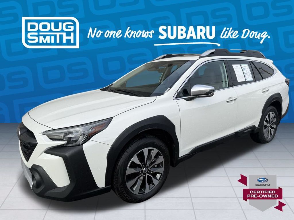 2023 Subaru Outback Touring's photo