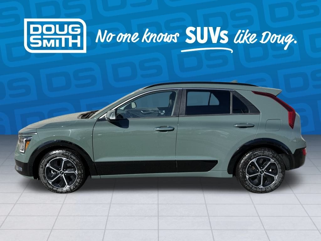 Used 2023 Kia Niro SX SUV