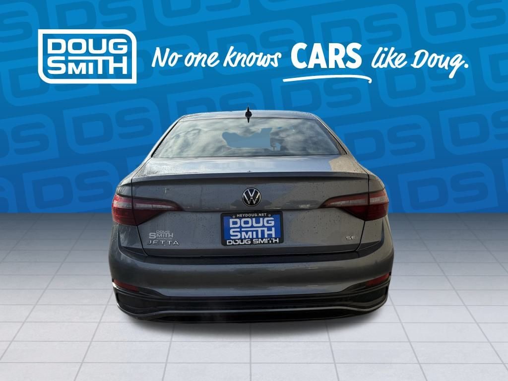 Used 2024 Volkswagen Jetta 1.5T SE Sedan