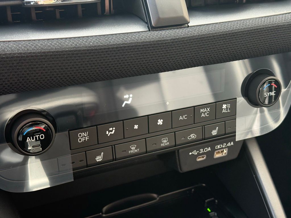 2026 Subaru Outback Limited - Photo 17