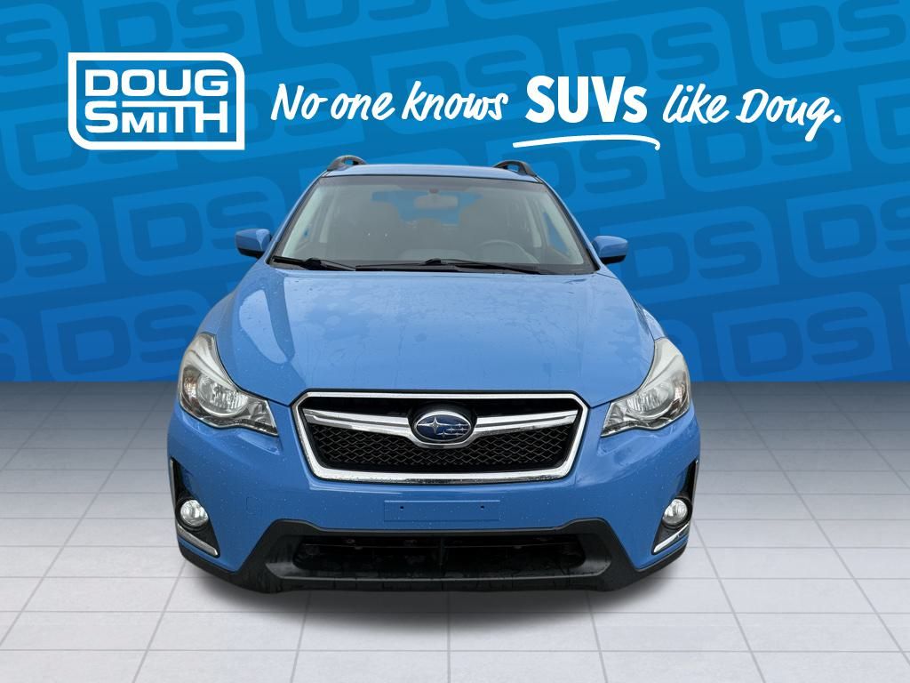 2017 Subaru Crosstrek 2.0i Premium photo 3