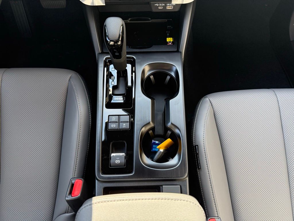 2026 Subaru Outback Limited - Photo 18