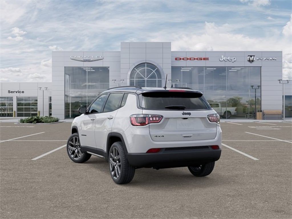 New 2026 Jeep Compass LIMITED ALTITUDE 4X4 Sport Utility