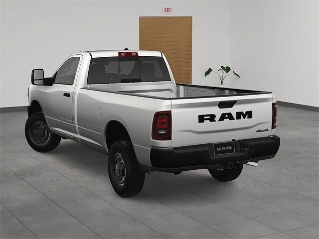 2025 Ram 2500 Tradesman photo 4