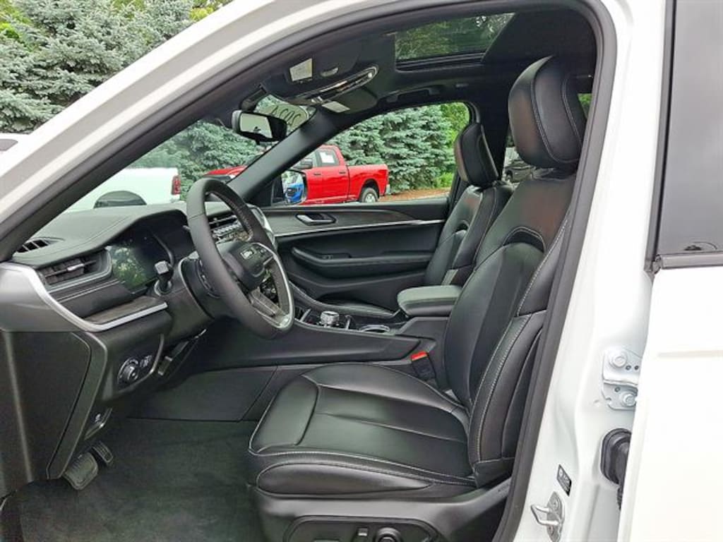 Certified 2024 Jeep Grand Cherokee Limited SUV