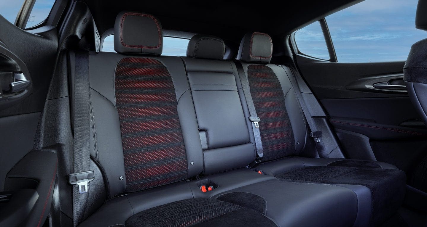 Dodge Hornet R/T interior