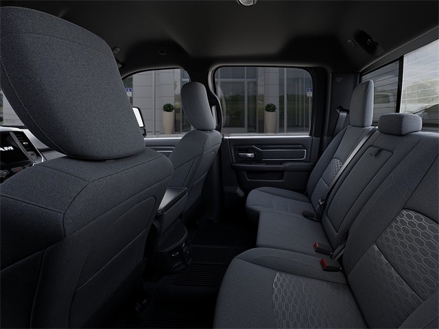 2026 RAM 3500 Big Horn - Photo 23