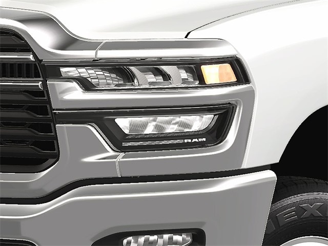 2025 RAM 3500 Chassis Tradesman - Photo 13