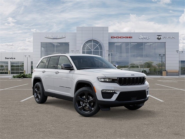 2025 Jeep Grand Cherokee Limited photo 2
