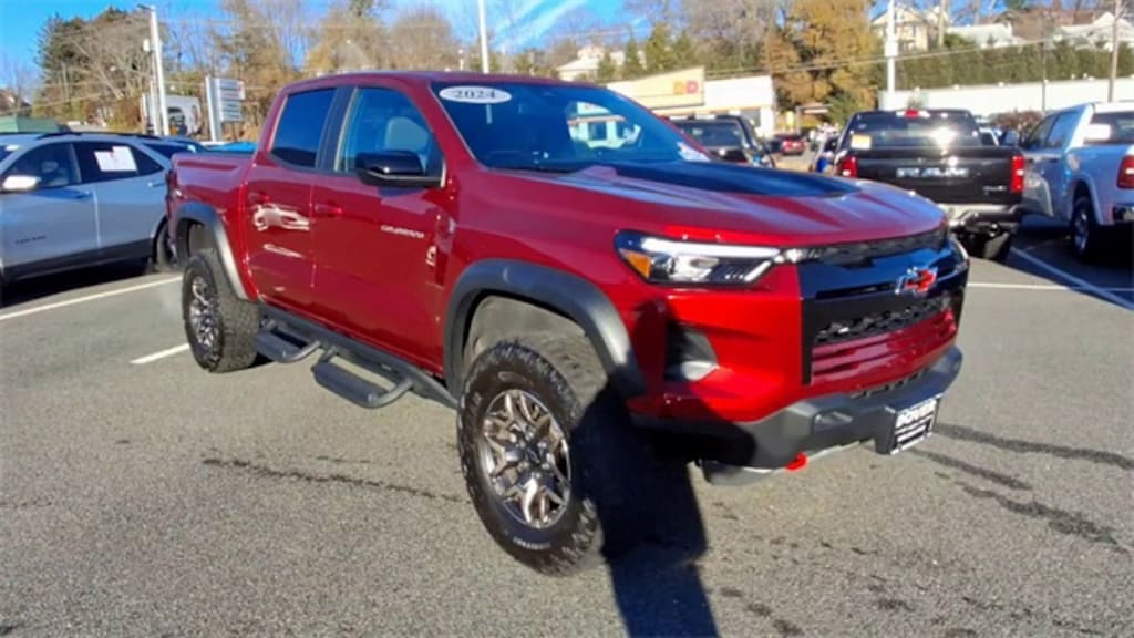 Used 2024 Chevrolet Colorado ZR2 Truck
