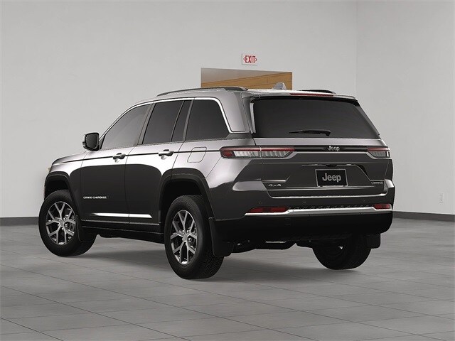 2025 Jeep Grand Cherokee Limited photo 3
