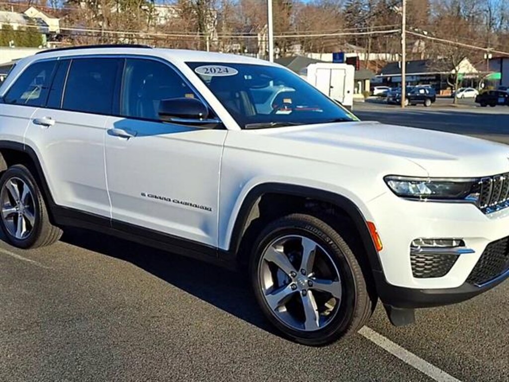 Certified 2024 Jeep Grand Cherokee Limited SUV