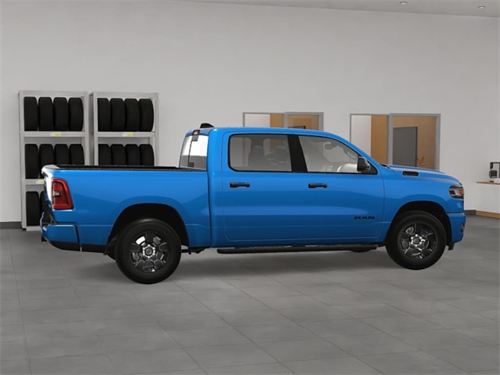 New 2025 Ram 1500 TRADESMAN CREW CAB 4X4 5'7 BOX Pickup