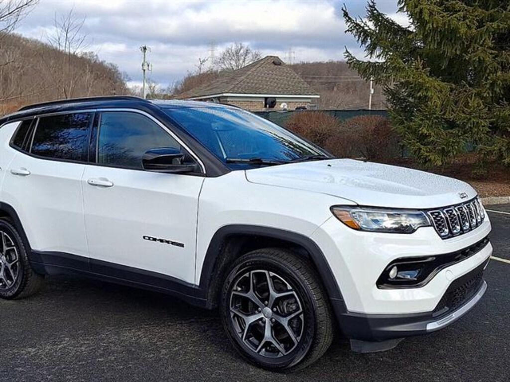 Used 2024 Jeep Compass Limited
