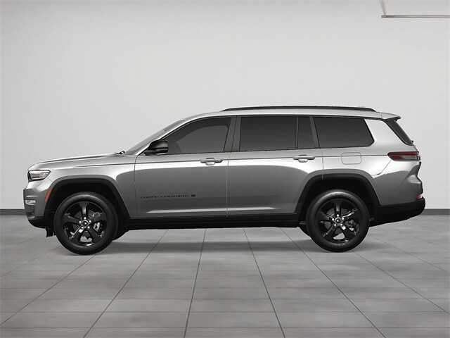 2025 Jeep Grand Cherokee Limited photo 3