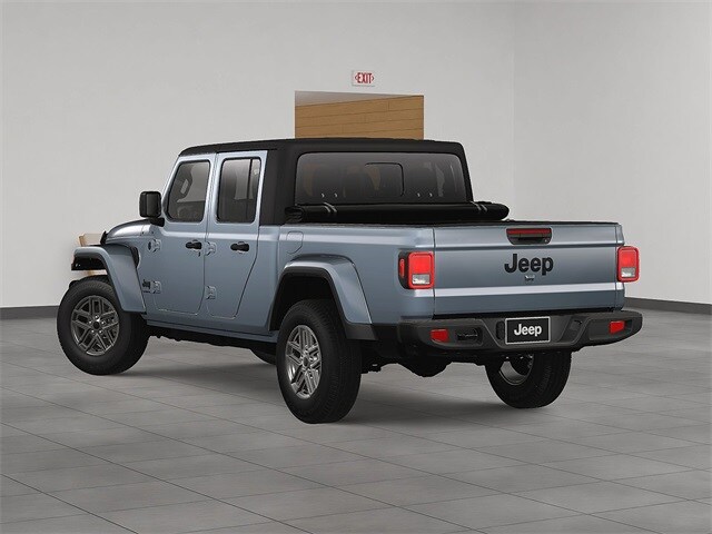 2025 Jeep Gladiator Sport S photo 4